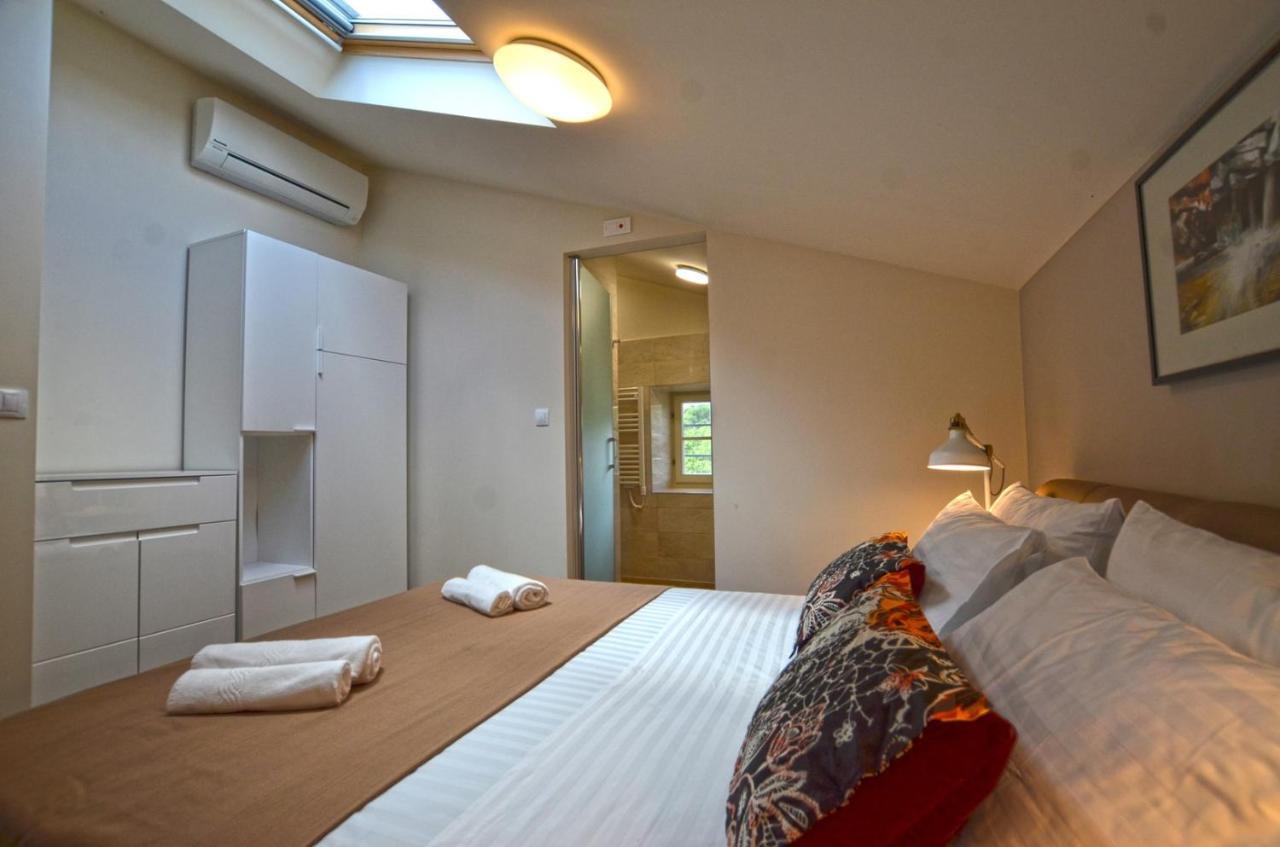 App & Rooms Juraga Bale Exteriér fotografie